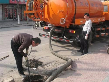 于都清掏化粪池，健康生活从这里开始